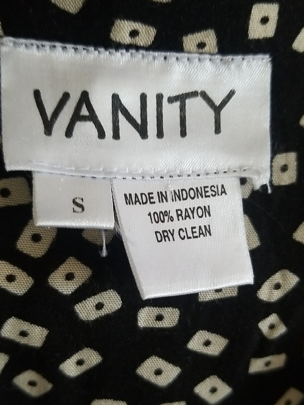 Vanity Jacket - Picture 2 of 11